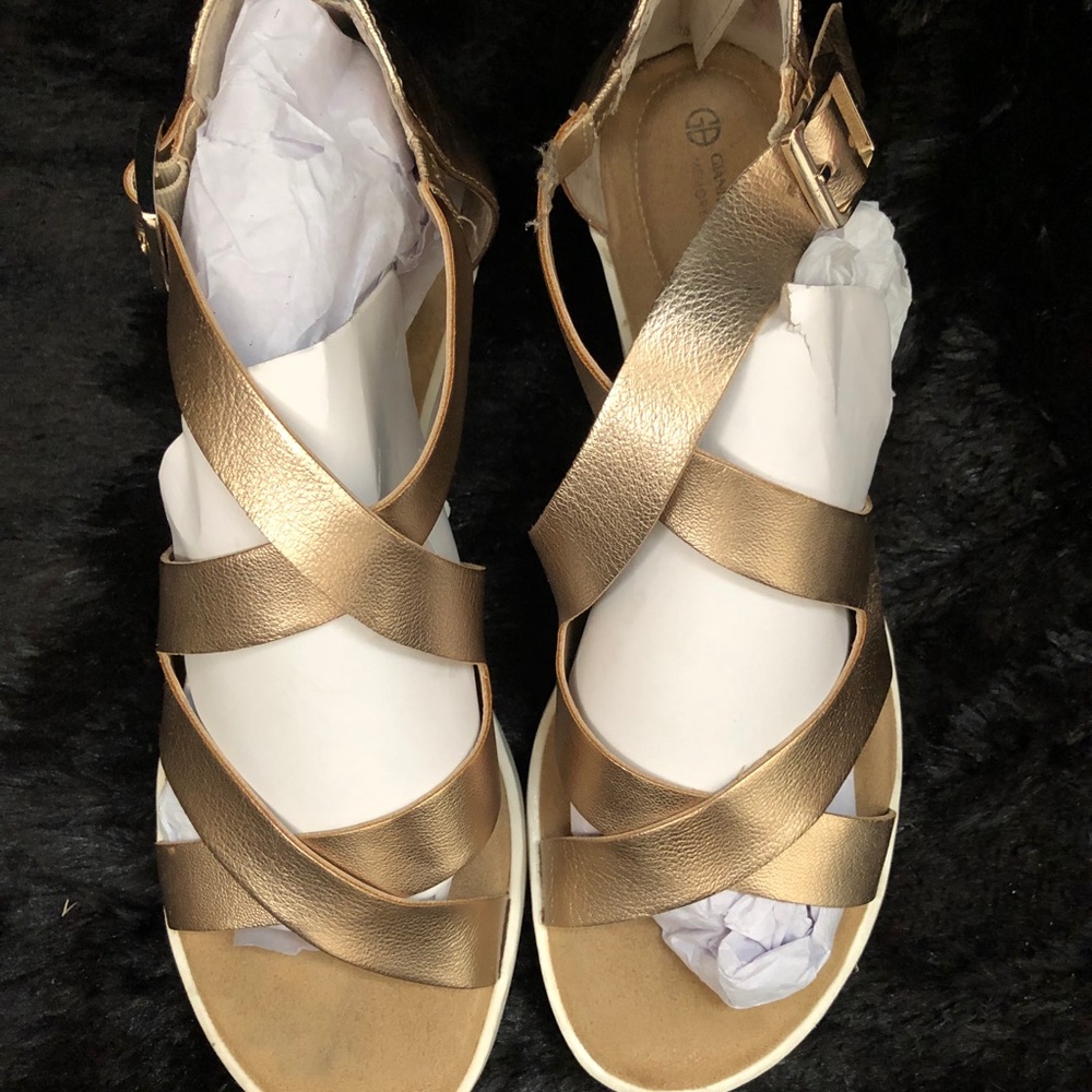Gold Sandals - Picture 2 of 6
